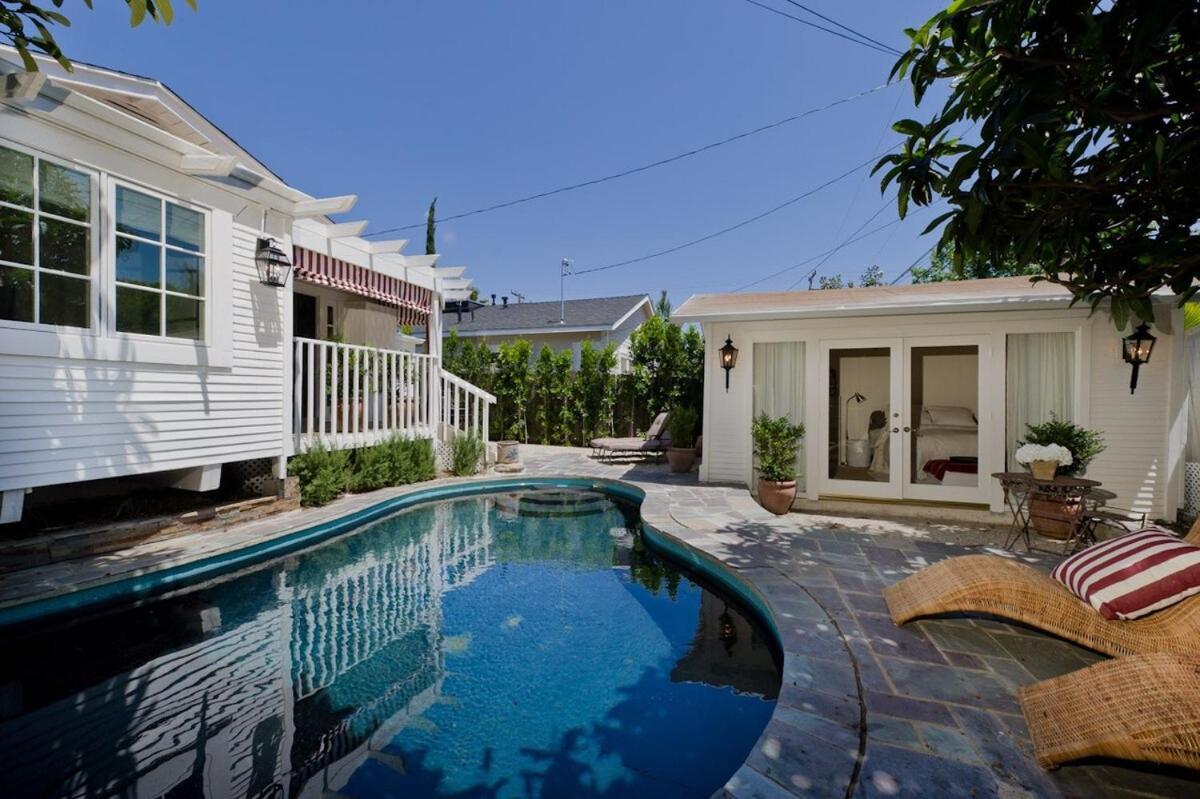 Chic West Hollywood With Pool And Adu Holiday home